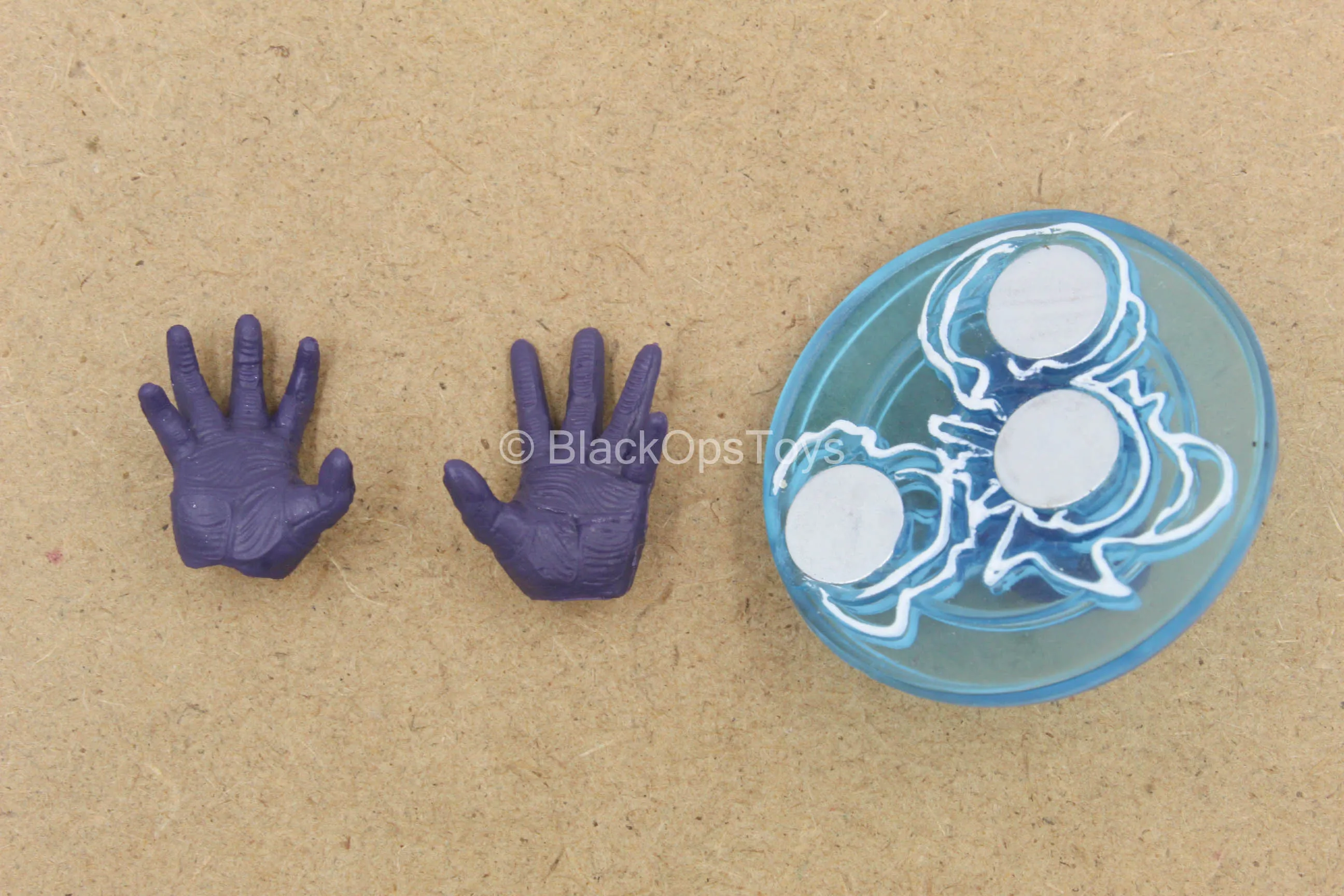 1/12 - X-Men - Magneto - Magnetic Gloved Hand Set (Type 2)