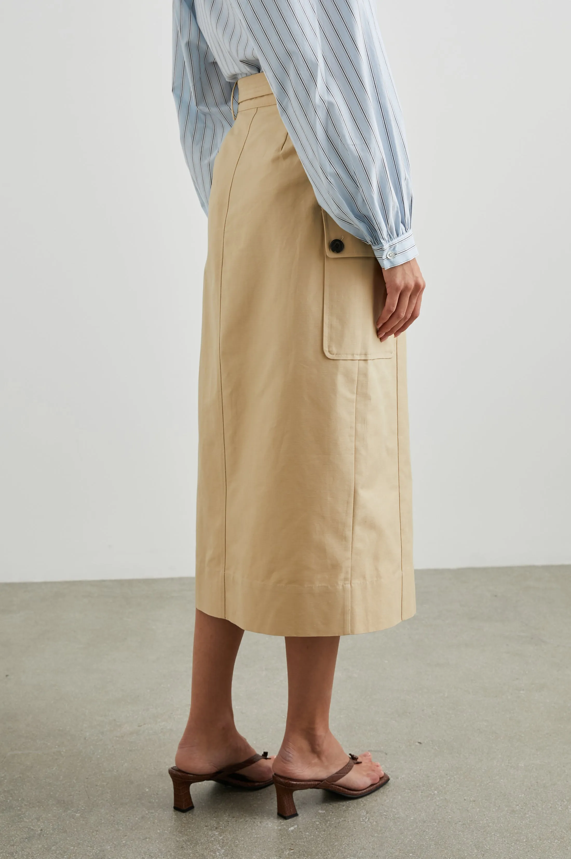 CYRUS SKIRT - KHAKI