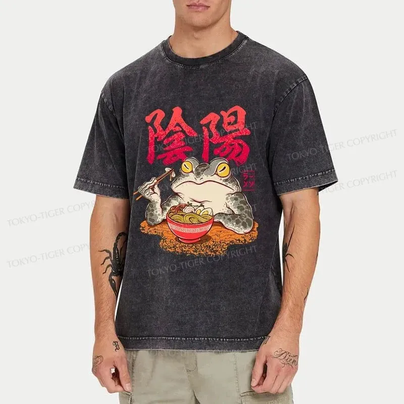 Tokyo-Tiger Frogs Eat Ramen Japanese Washed T-Shirt